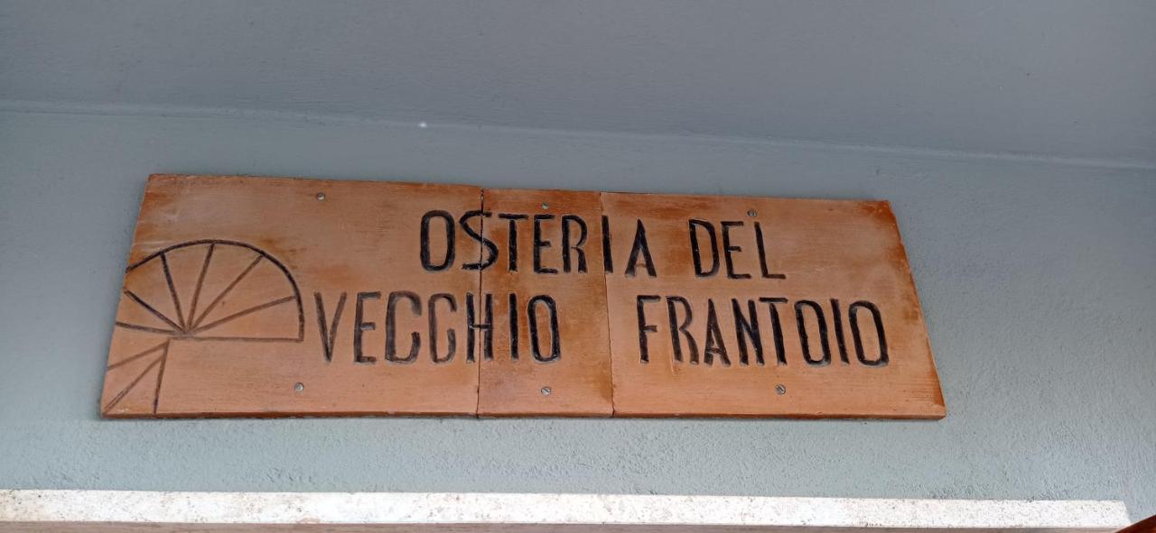 Agriturismo Vecchio Frantoio Villatella Eksteriør billede