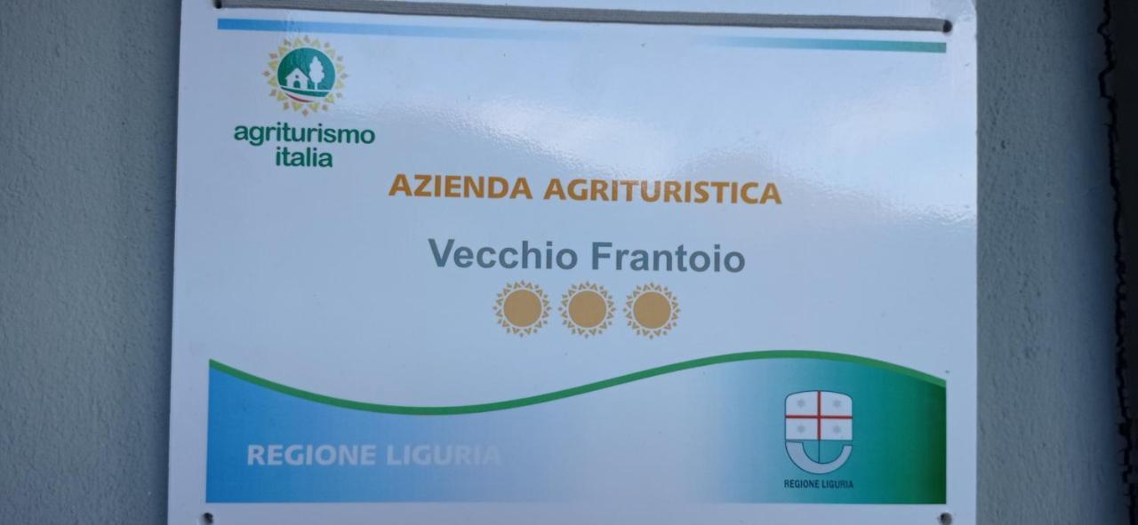 Agriturismo Vecchio Frantoio Villatella Eksteriør billede